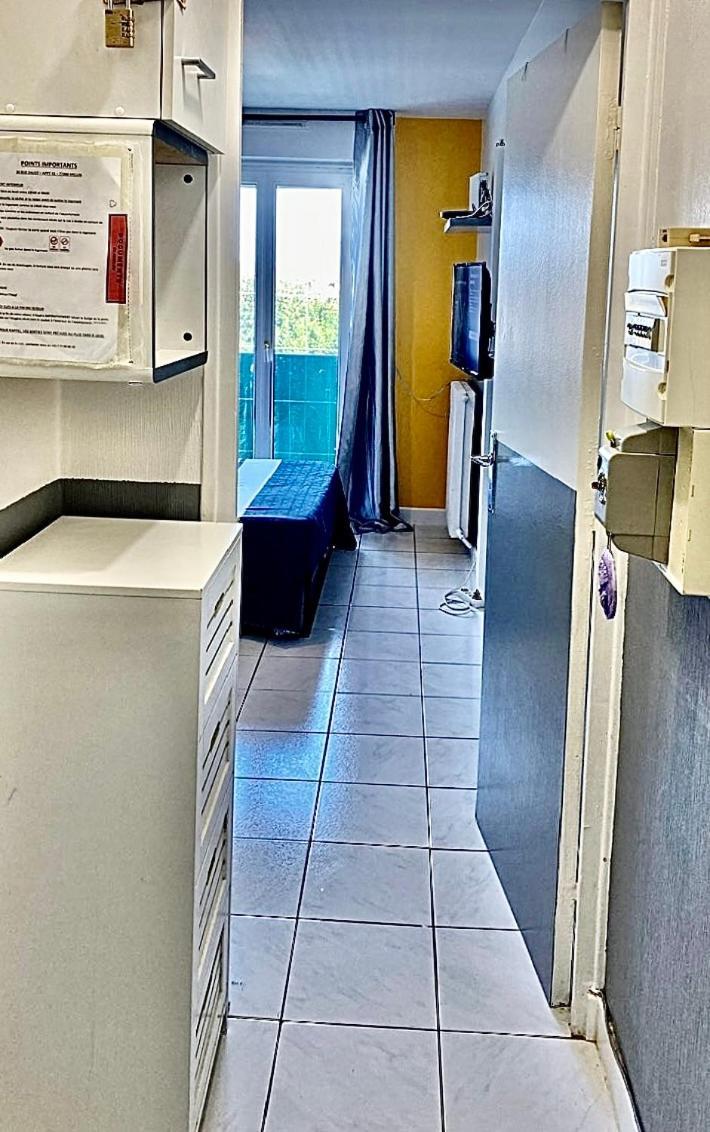 Appartement Proche Gare Et Centre Ville Melun Ngoại thất bức ảnh
