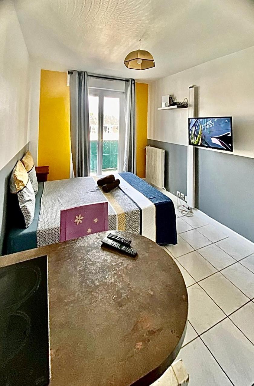 Appartement Proche Gare Et Centre Ville Melun Ngoại thất bức ảnh